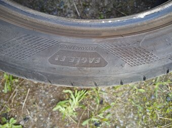 Good year EAGLE F1 225/45 R18 - 4