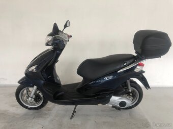 Piaggio Fly 125 - 4