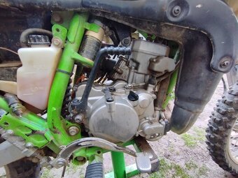Kawasaki kmx 125 - 4