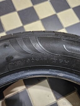Fulda 215/60 R17 letni - 4
