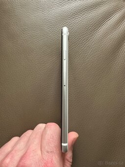 iPhone SE 128Gb 2020 - 4
