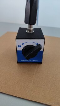 Magnetický stojánek s upnutím pro úchylkoměry - modulární - 4