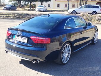 Audi S5 4.2 V8 MANUÁL - 4