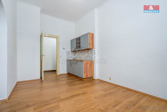Prodej bytu 2+kk, 36 m², Praha 8 - Libeň, ul. Chlumčanského - 4