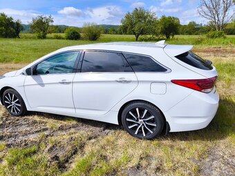 Hyundai i40 1.7crdi rv 06/2017 - 4