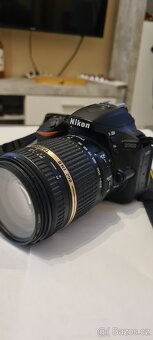 Nikon D5600 + příslušenství - 4