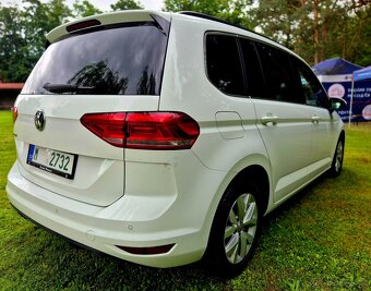 Vw Touran 2.0 TDi 110kw DSG  ACC - 4