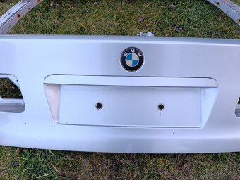 BMW E39 touring (zadní vrata) - 4