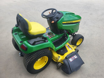 Zahradní traktor sekačka John deere x500 - 4