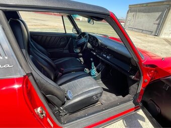 Porsche 911 Carrera Targa - 4