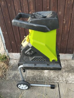 Drtič větví Fieldman FZD 4020-E - 4