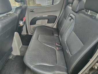 Mitsubishi l 200 - 4