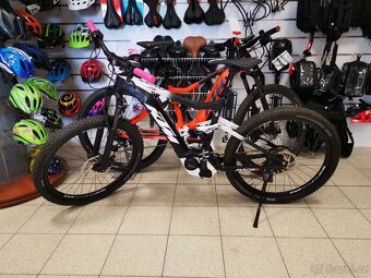 Celoodpružené elektro kolo KTM Macina Lycan 275 - 4