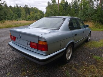 Bmw e34 520i - 4