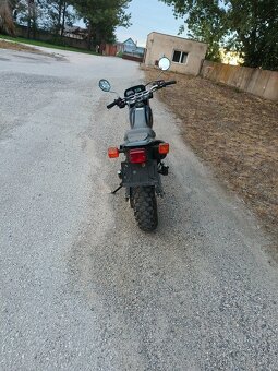 YAMAHA TW 125 - 4