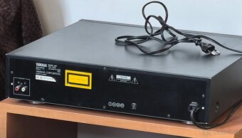Na Opravu YAMAHA NATURAL SOUND COMPACT DISC PLAYER CDC-625 - 4