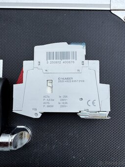 20x Instalační stykač hager ERC225 25A/230V 2NO - 4