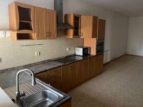 Prodej domu v Chlupicích - 4