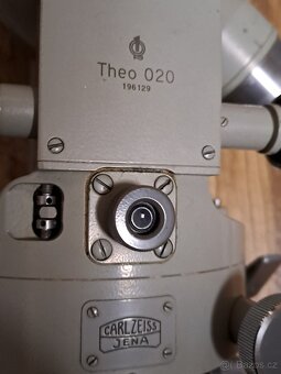 Carl Zeiss Jena Theo 020 –historický theodolit, kufr, návody - 4