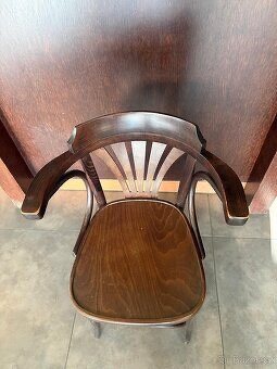 Zidle Thon s podruckou/bez podrucky, bukove stoly. - 4