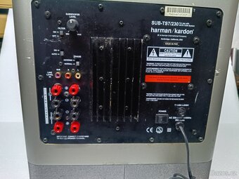 Aktivní subwoofer HARMAN KARDON SUB-TS7/230 200W - 4