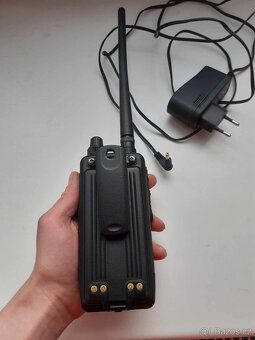 Radiostanice YAESU - 4