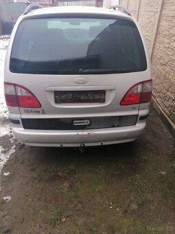 Nd ford galaxy benzín 2.3 107kw - 4