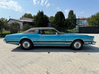 1973 Ford Thunderbird - 4