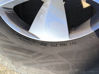 215/65r17 - 4