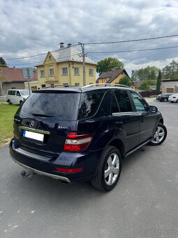 Mercedes Benz ML 320CDi Sport Edition - 4