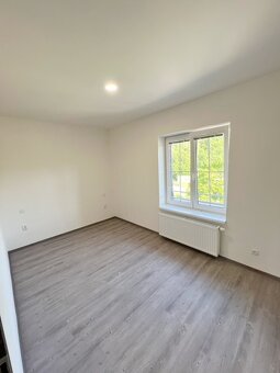 Pronájem bytu 4+KK bez provize RK - 4