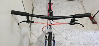 Koloběžka Crussis COBRA Sport 4.4 - 4