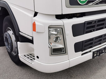 Prodám VOLVO FM 13 440 62R EURO 4 silo na přepravu mouky - 4