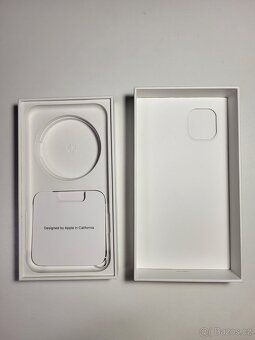 Prodám iPhone 11 - 4