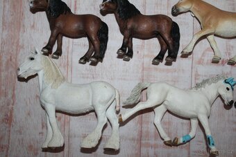 Figurky koní Schleich II - 4