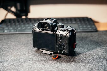 Sony A7III - 4