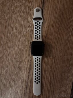 Apple watch SE - 40 mm - 4