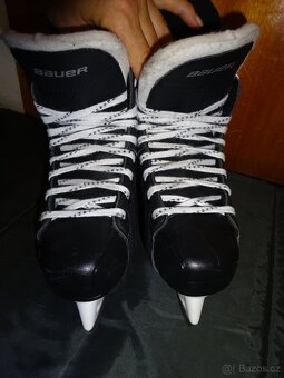 brusle BAUER SUPREME ELITE vel.37,5 - 4