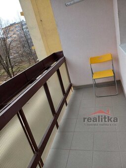 Pronájem bytu 1+kk, 22m2 s lodžií, Opava, ul. Antonína Sovy - 4