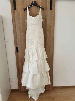 Hedvábné svatební šaty Pronovias - 4