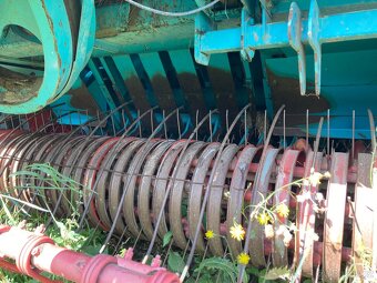 Lis na hranaté balíky Fortschritt K 550 - 4