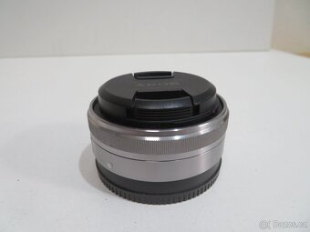 Objektiv Sony SEL16F28 - 16mm f/2,8 - 4