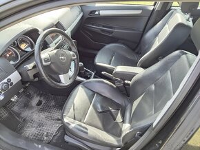 Opel Astra 1.9 cdti 110kw - 4