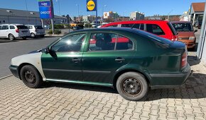 Škoda Octavia 1,6 Mpi rok 2000 - 4