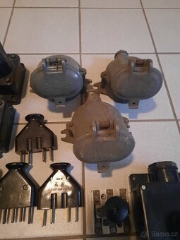 Retro zástrčka,vypínač,zásuvka 220/380V - 4