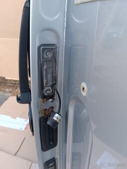 Skoda Roomster - páté dveře, viko kufru, zadní světlo - 4