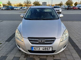 Kia ceed SW 1.6 benzín - nová STK - 4