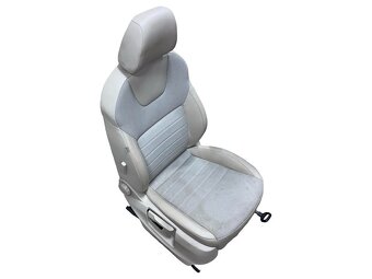 Sedačky béžová kůže s látkou Škoda Octavia 3 sedan r.v. 2016 - 4