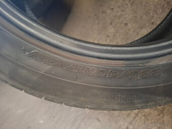 Sada letních pneu Hankook 225/45 R17 - 4