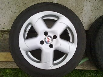 Kola Cromodora 4x100 7Jx15 et 35 s pneu Barum 195/50R15 - 4